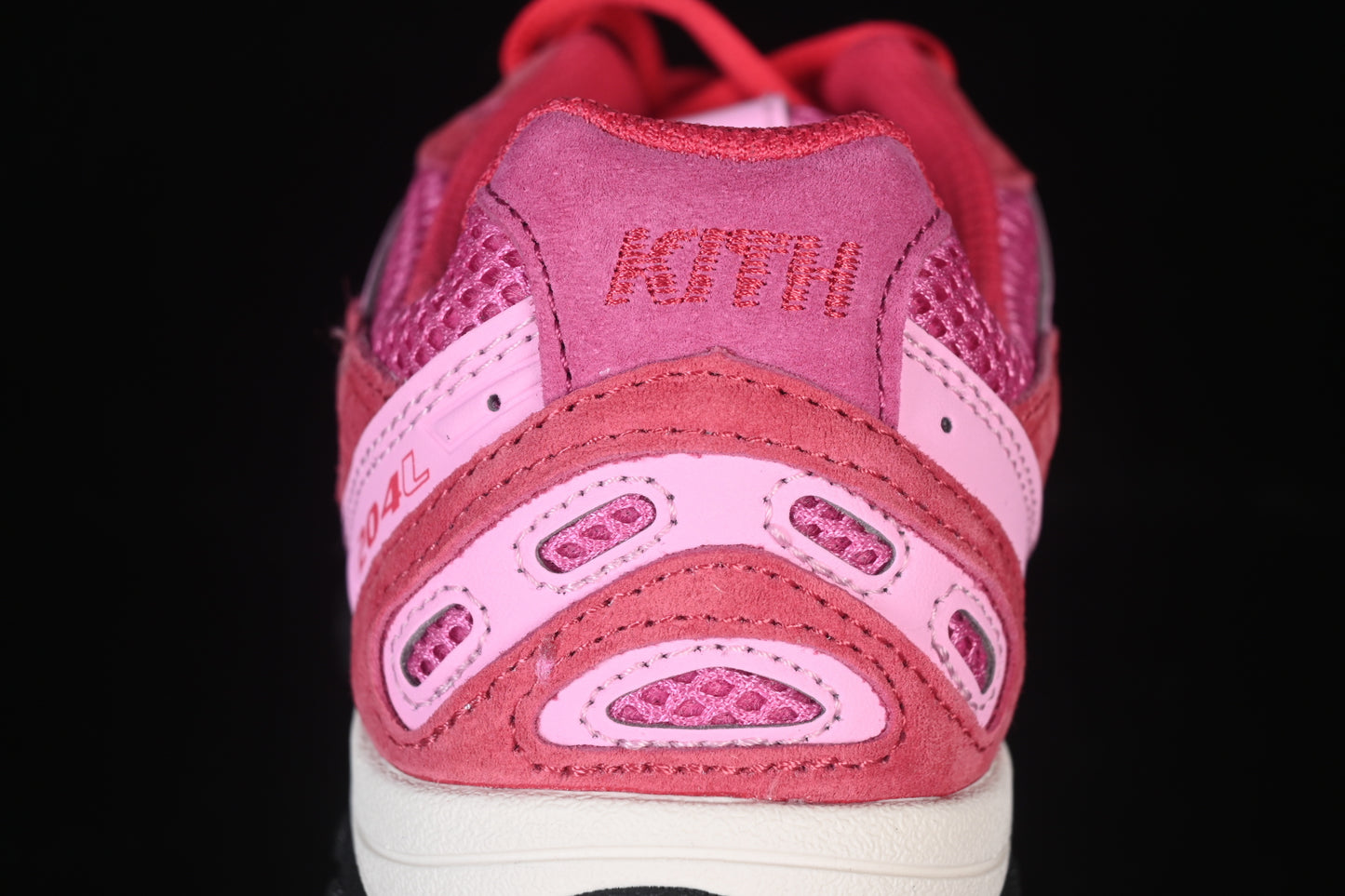 KITH x New Balance 204L Camelia Pink