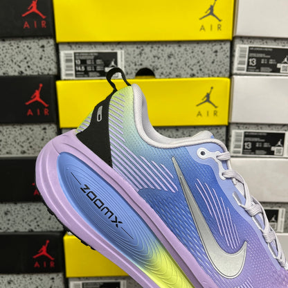 Air Zoom Vomero 18 SE Mood Ring