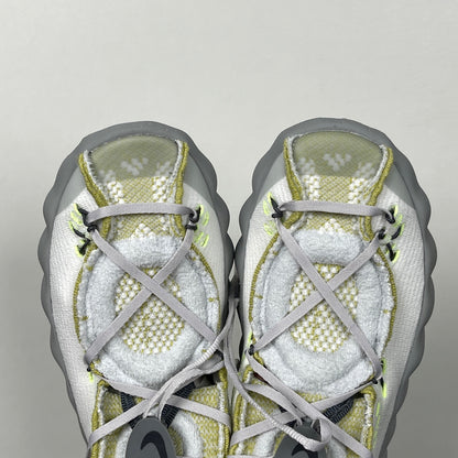 Nike Mind 002 Flyknit Wolf Grey and Pure Platinum