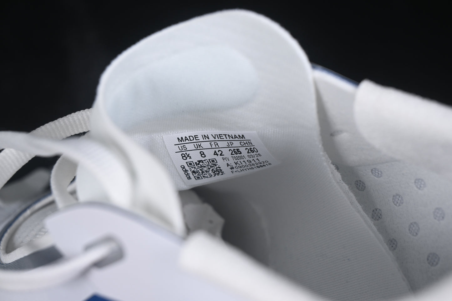 Hyperboost Edge Cloud White Equipment Blue Zero Metalic