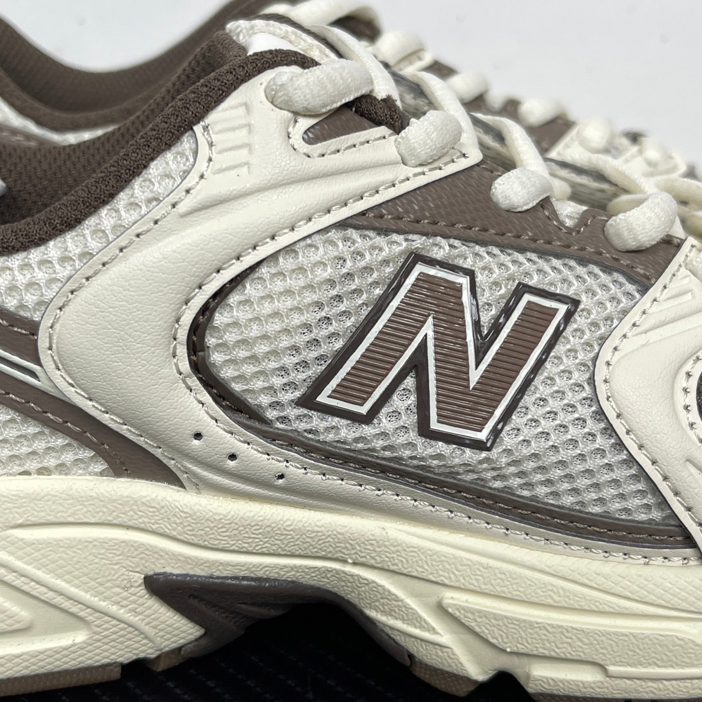 New Balance 530 Turtledove Mushroom