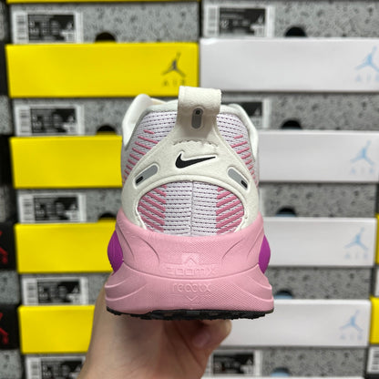 Air Zoom Vomero 18 Summit White Elemental Pink