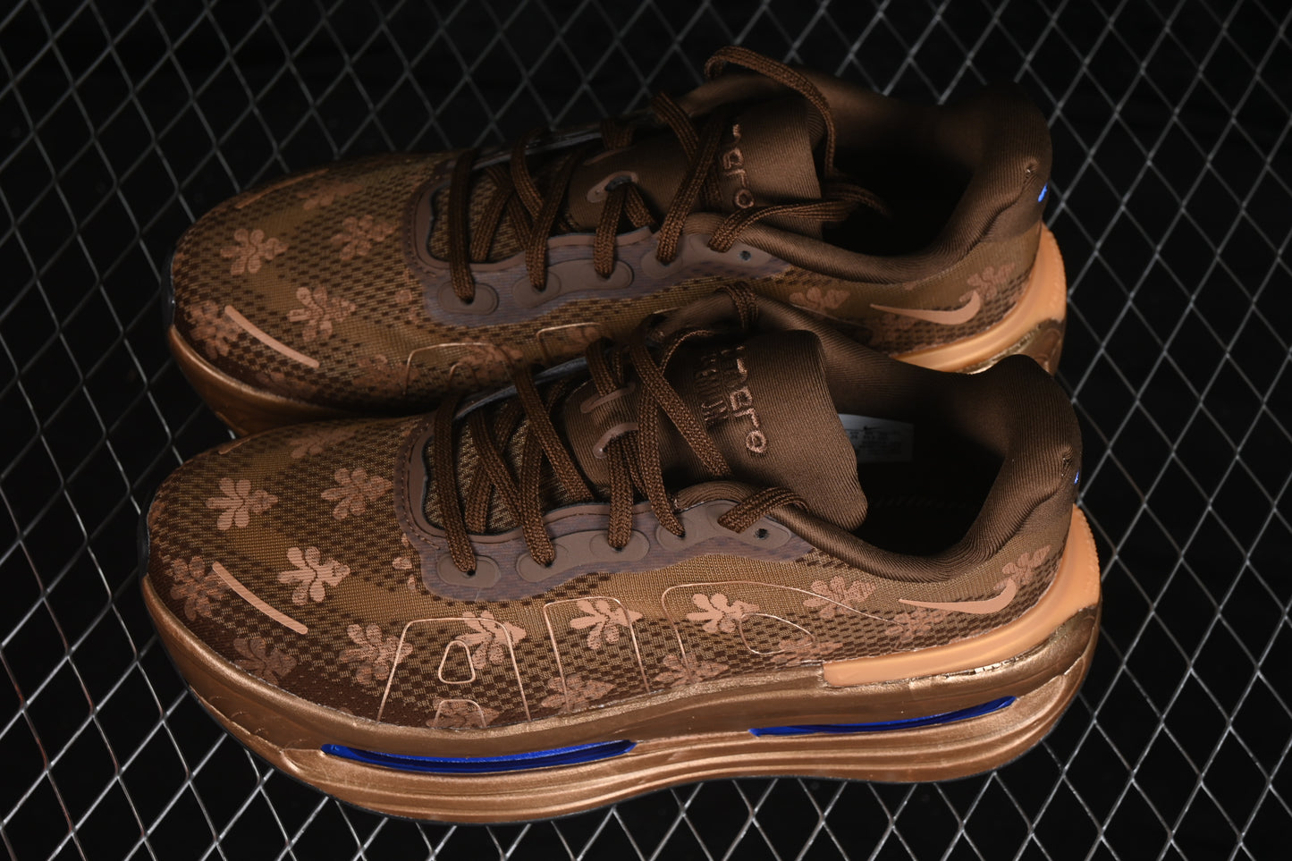 Nike Vomero Premium Flat Stout