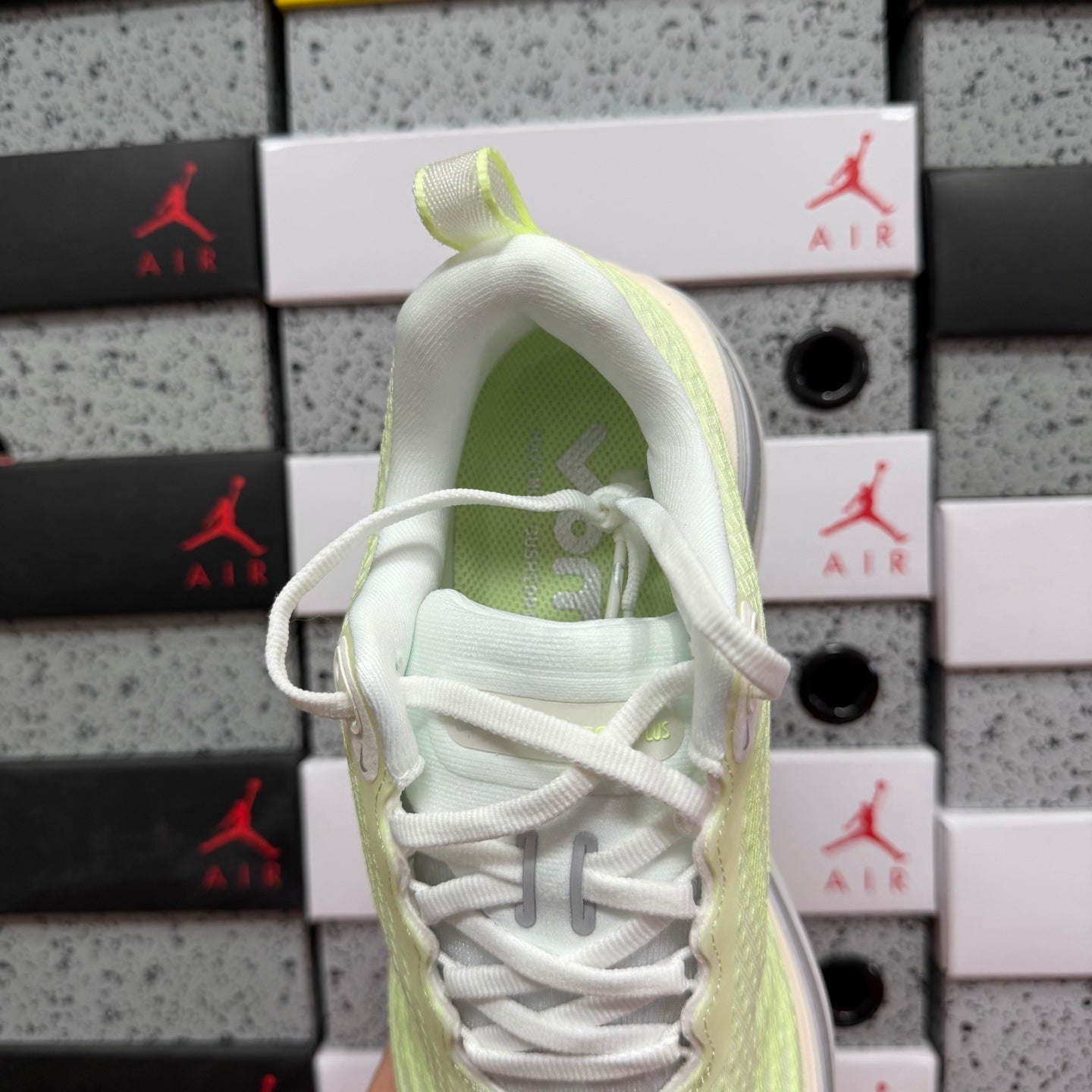 Air Zoom Vomero Plus Barely Volt