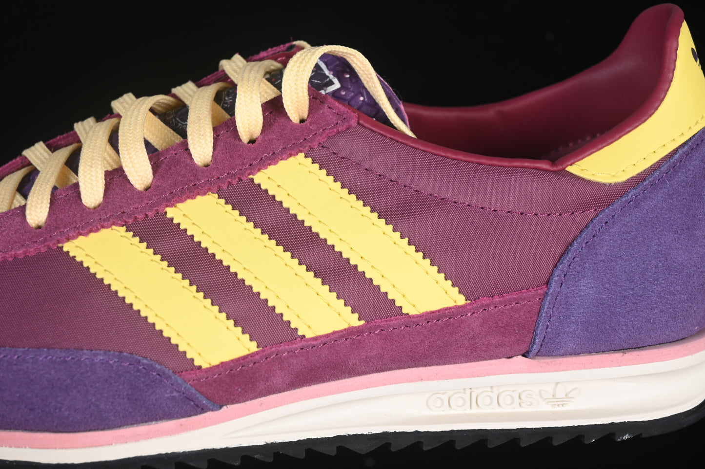 SL 72 Rich Mauve Orange Tint Core Black