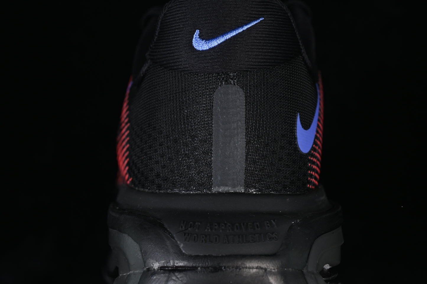 Nike Vomero Premium Black Sapphire Rose