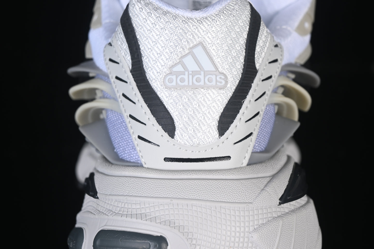 Adistar Jellyfish Solid Grey Clear Onix x Pharrell Williams