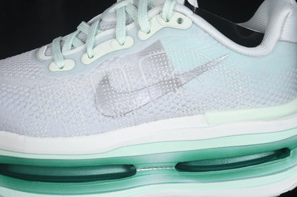Nike Vomero Premium Barely Green