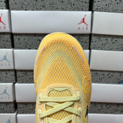 Nike Vomero Premium Alabaster