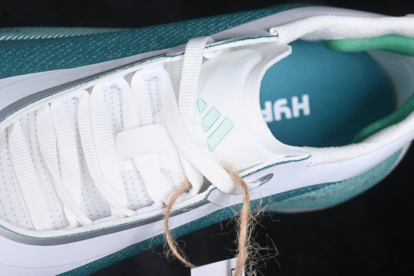 Hyperboost Edge White EQT Green