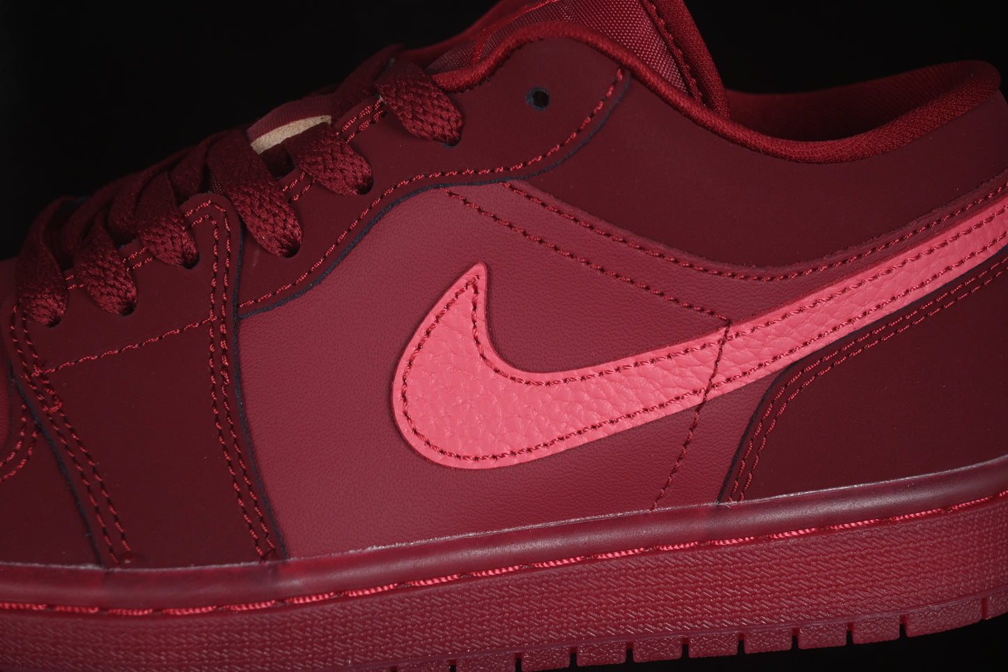 Air Jordan 1 Low SE Valentine's Day (2026)