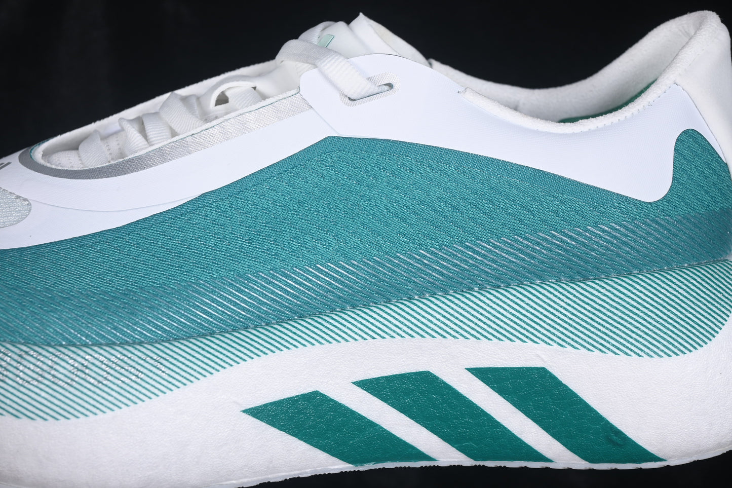 Hyperboost Edge White EQT Green