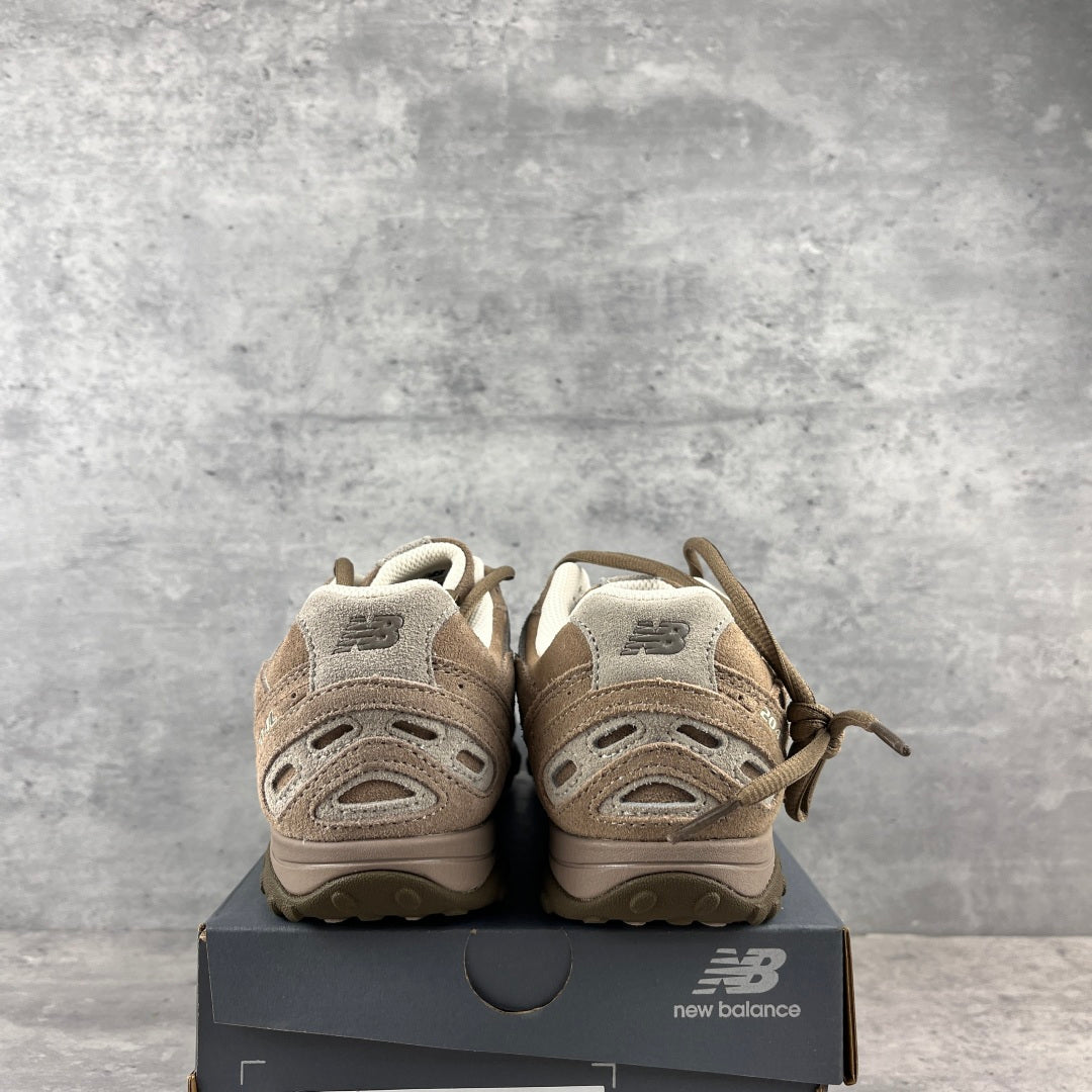 New Balance 204L Mushroom Arid Stone – Accio Brasil