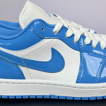 Air Jordan 1 Low SE White Legend Blue