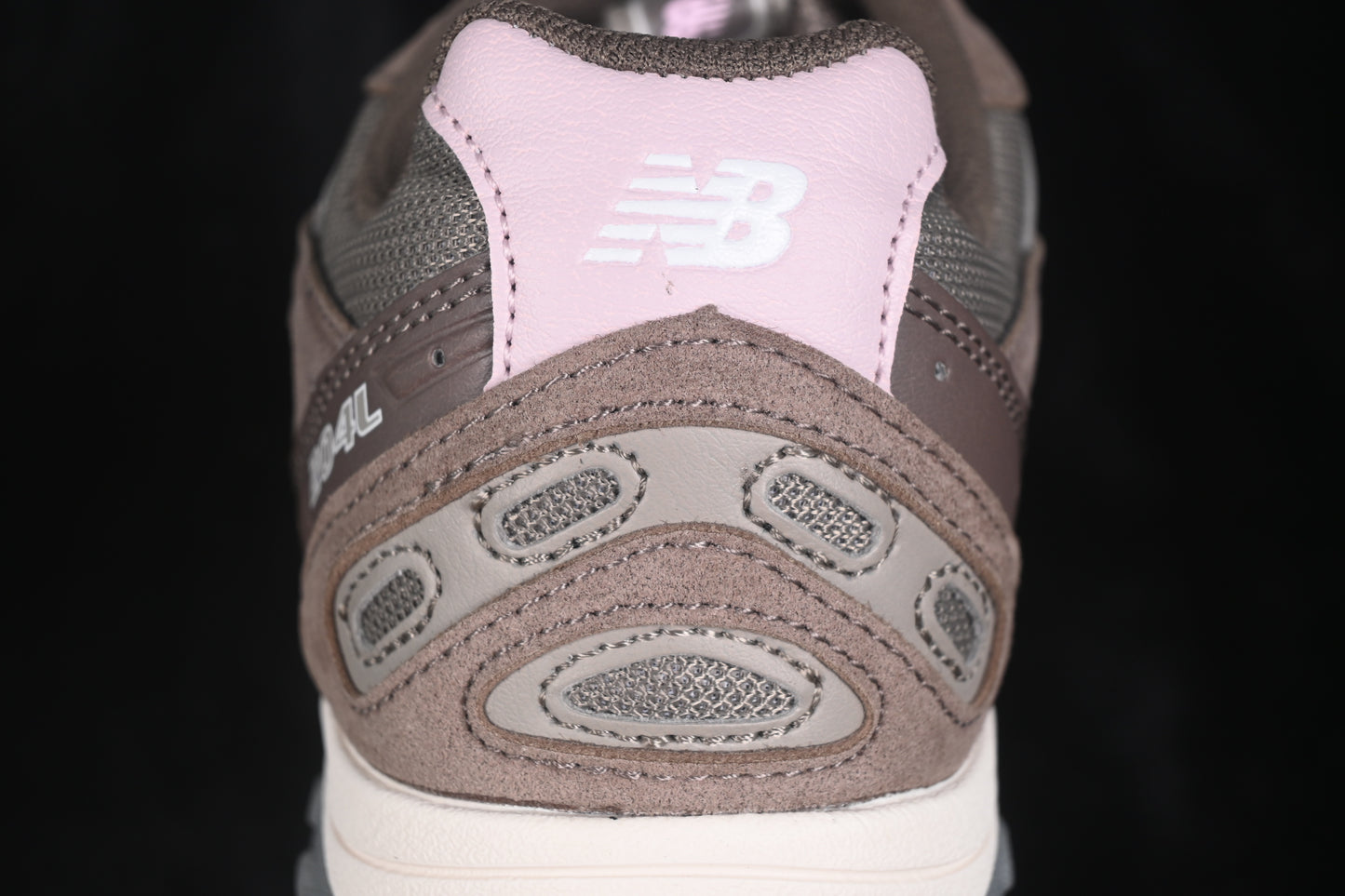 New Balance 204L Cortado
