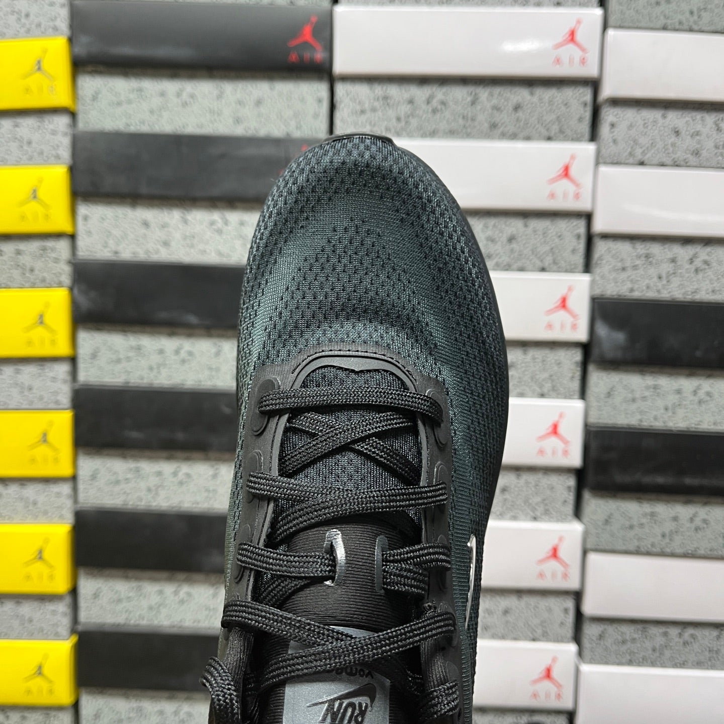 Nike Vomero Premium SP Black Mini Chrome Swoosh