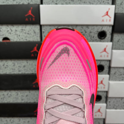 Air Zoom Vomero Plus Hyper Pink Bright Crimson