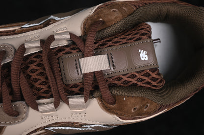 New Balance 204L Cortado Pumpernickel