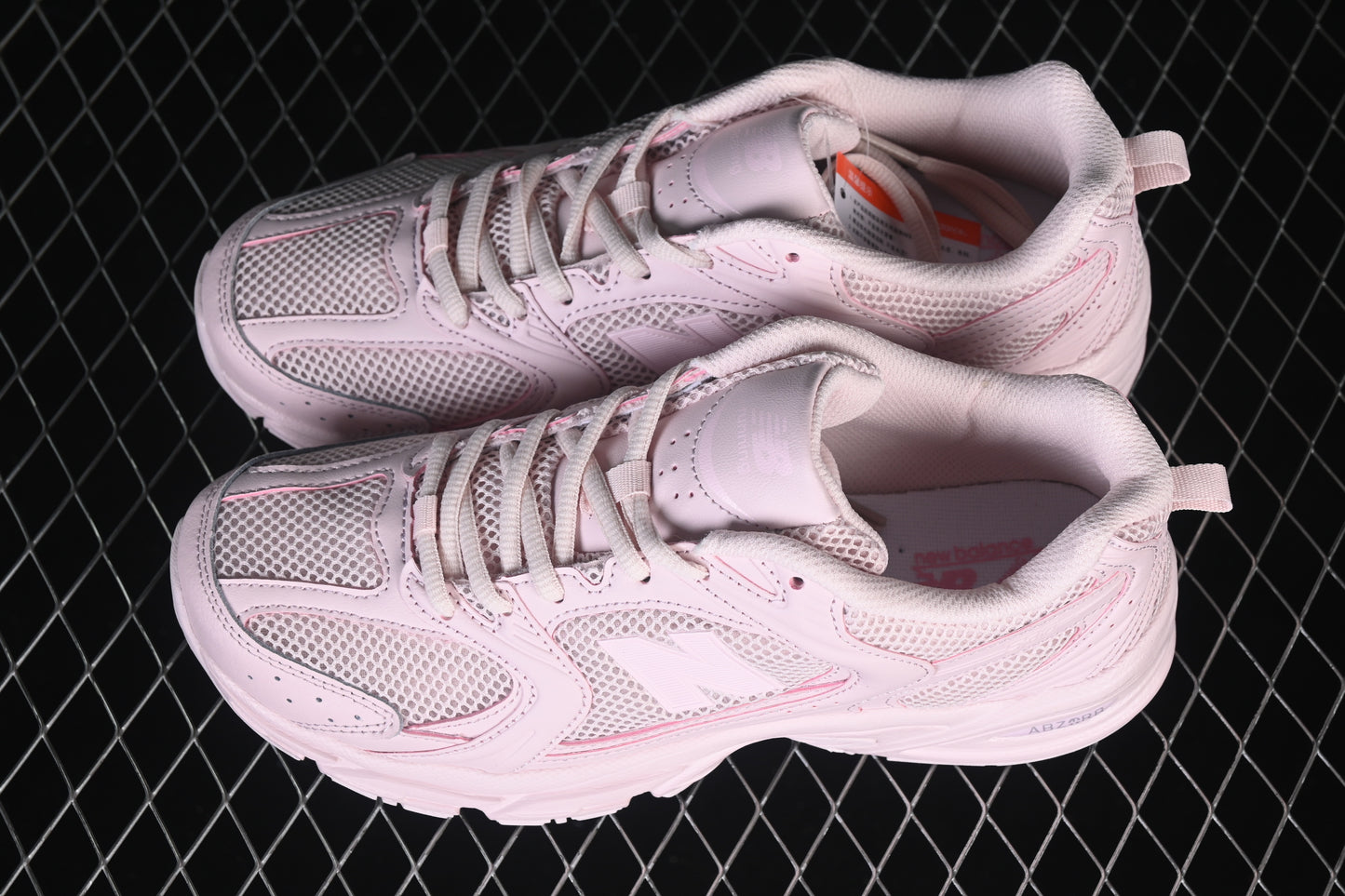 New Balance 530 Rose Sugar