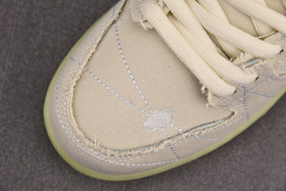 Nike SB Dunk Low Mummy