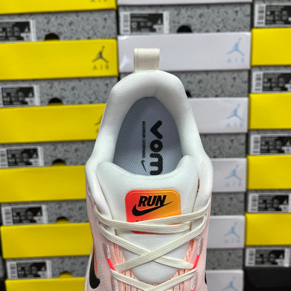 Air Zoom Vomero 18 Sail Bright Crimson Laser Orange