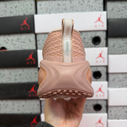 Air Zoom Vomero Plus Rose Gold