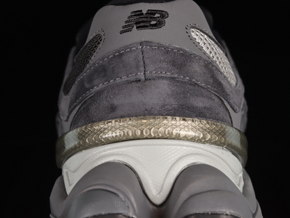 New balance 9060 black & castlerock