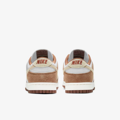 Dunk low medium curry