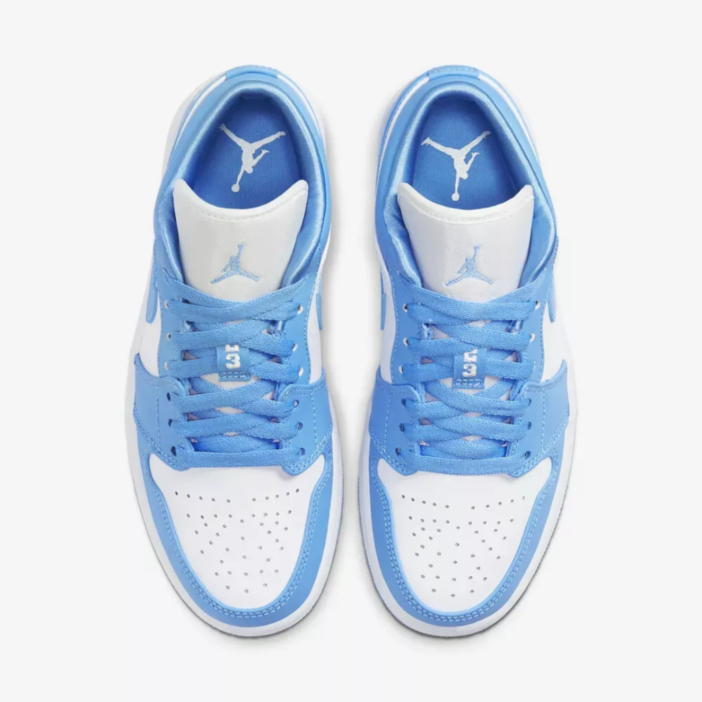 Air jordan 1 low north carolina blue