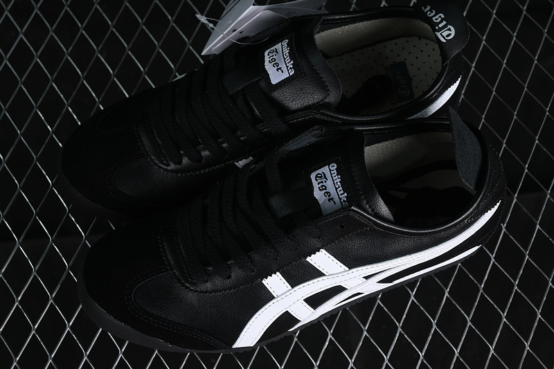 Asics onitsuka tiger mexico 66 black and white