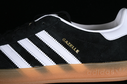 Gazelle indoor core black cloud white