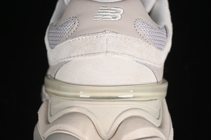 New balance 9060 grey moonbeam