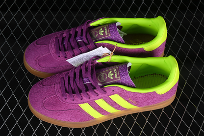 Gazelle indoor shock purple