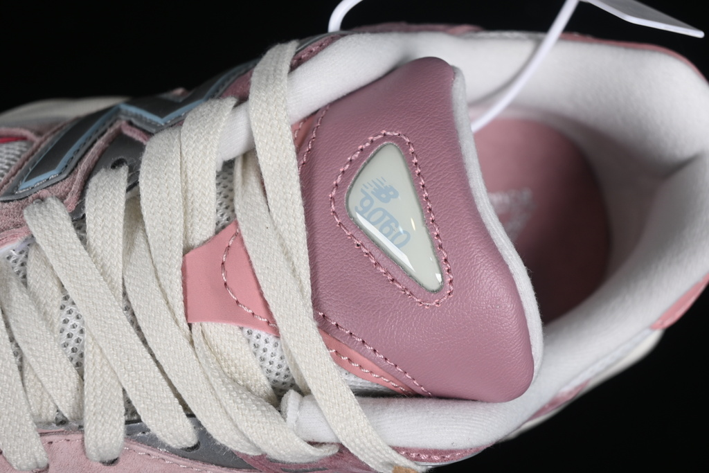 New Balance 9060 rose pink