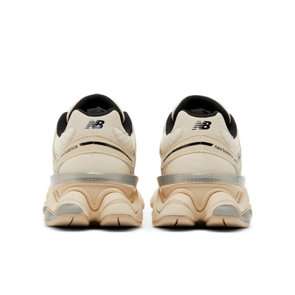 New Balance 9060 turtledove & black
