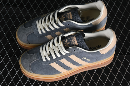 Gazelle bold grey six magic beige