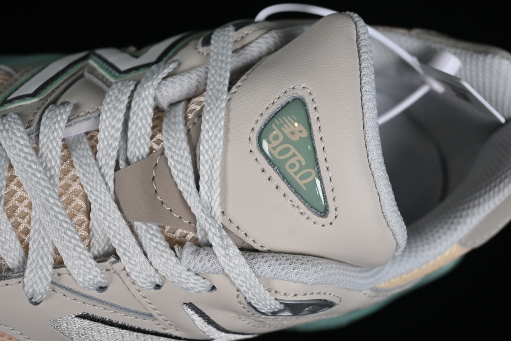New balance 9060 moonbeam vintage rose moonrock