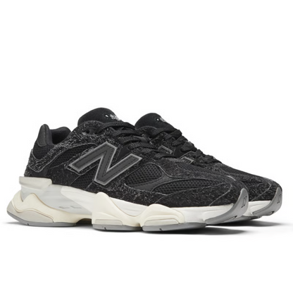 New Balance 9060 sea salt black
