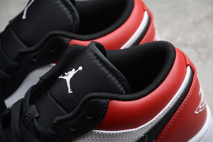 Air jordan 1 low bred toe