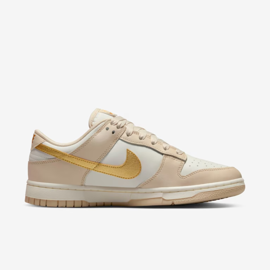 Dunk low metalic gold