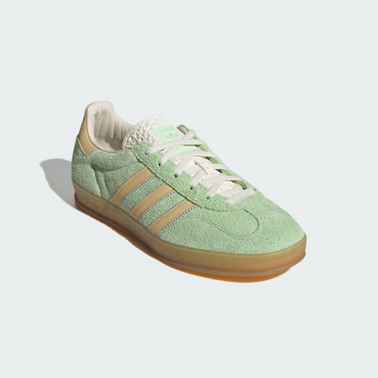 Gazelle indoor semi green spark