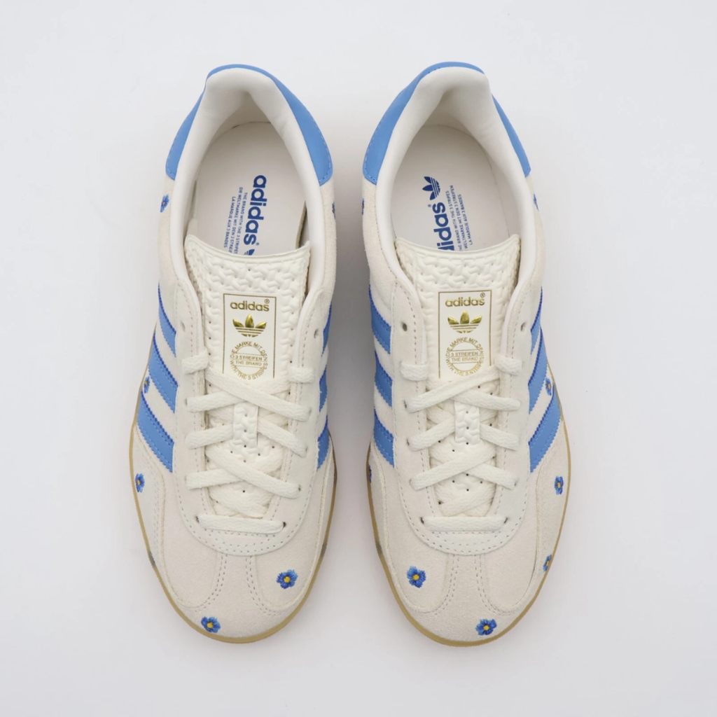 Gazelle beige ligh blue floral