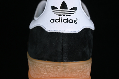 Gazelle indoor core black cloud white