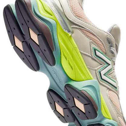 New balance 9060 moonbeam vintage rose moonrock