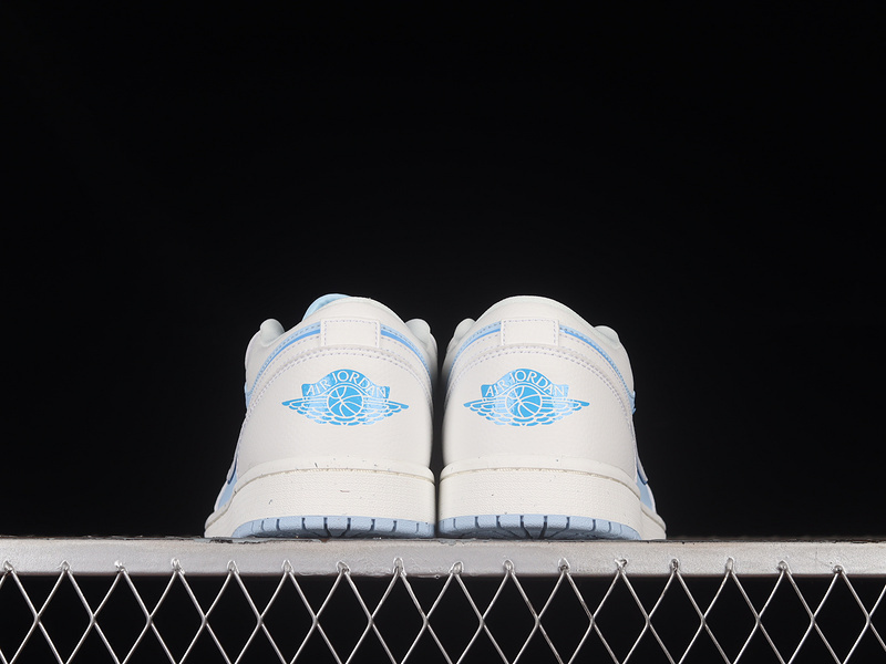 Air jordan 1 low ice blue reverse