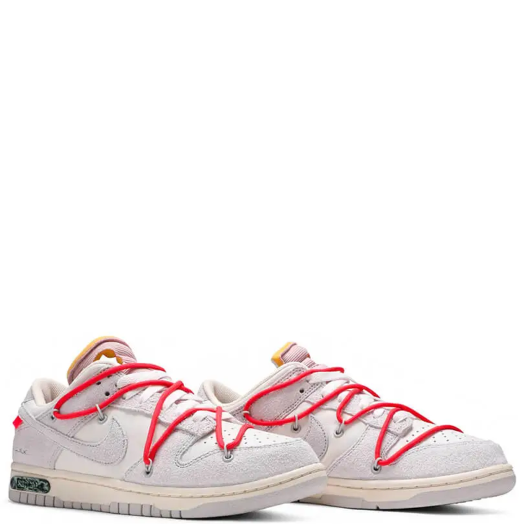 Dunk low x off white lot 33 of 50