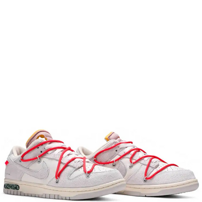 Dunk low x off white lot 33 of 50
