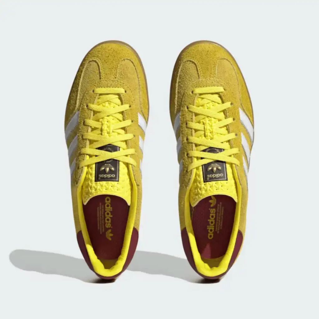 Gazelle indoor bright yellow