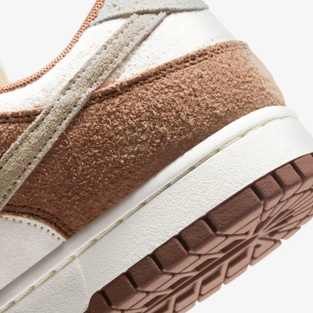 Dunk low medium curry