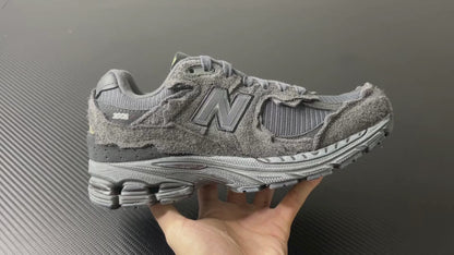 New balance 2002r protection pack phantom